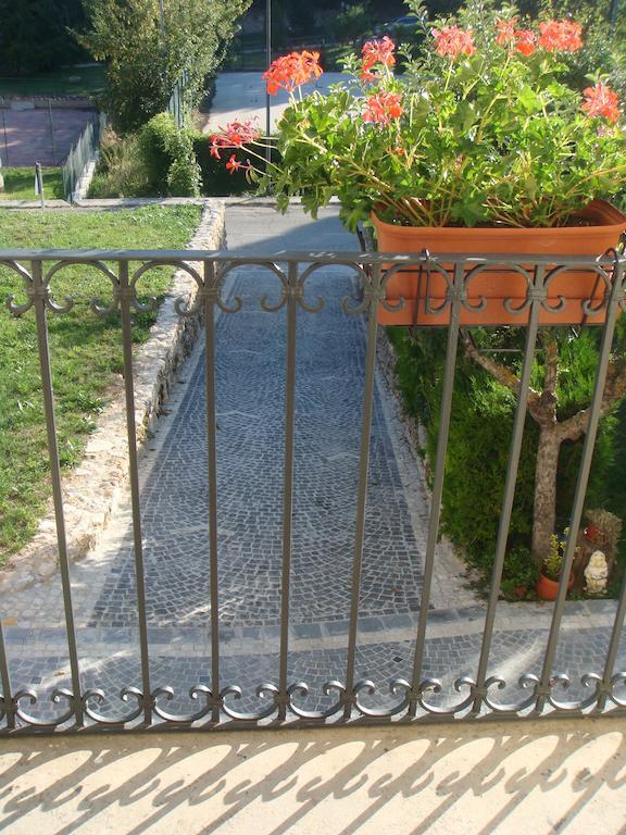 Residence Villa Valsi Santo Stefano Di Sessanio Ngoại thất bức ảnh