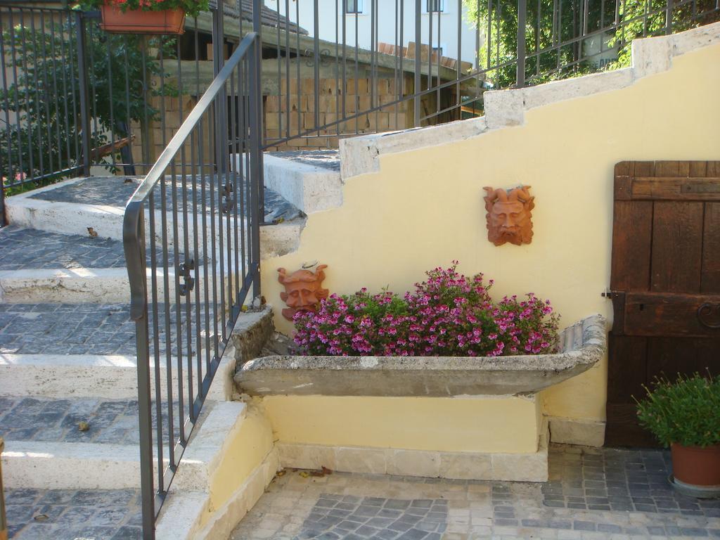 Residence Villa Valsi Santo Stefano Di Sessanio Ngoại thất bức ảnh